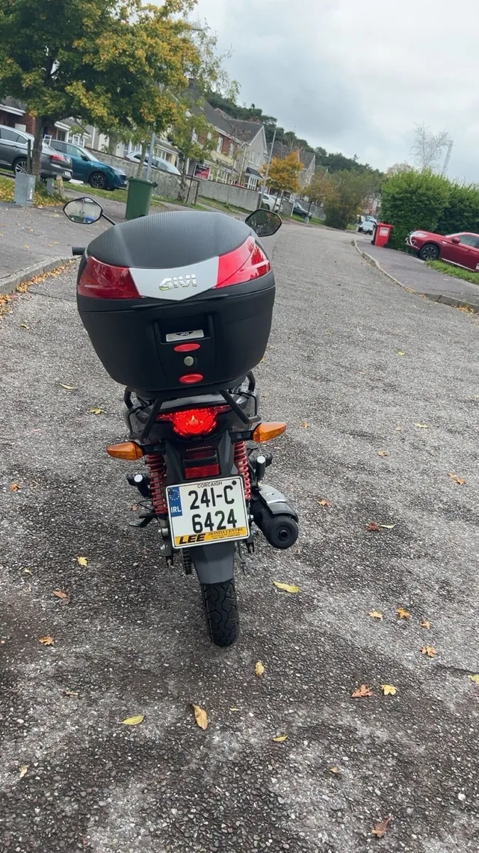 Motor bike - Image 4