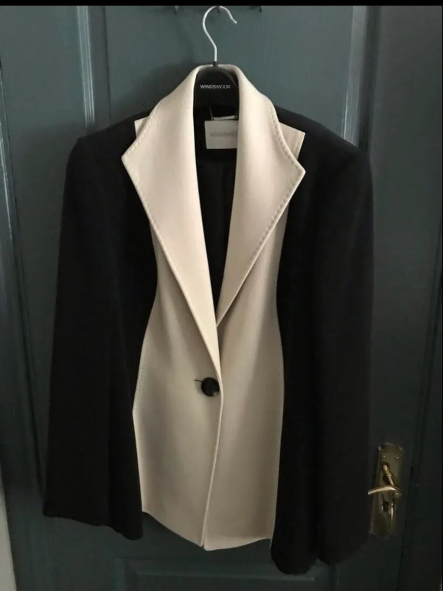 Blazer - Image 1