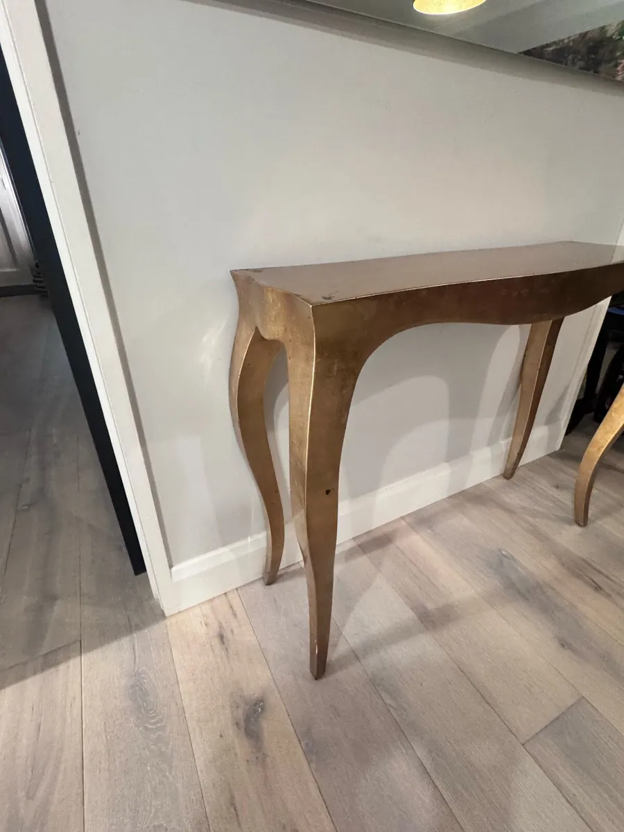 Console Table - Image 4