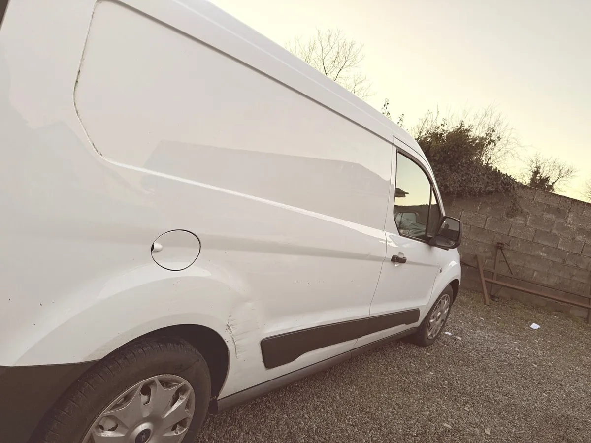 171 1.6 transit connect LWD - Image 3