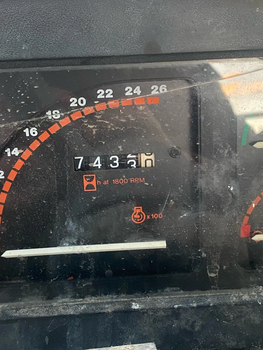 Massey Ferguson 390 - Image 2