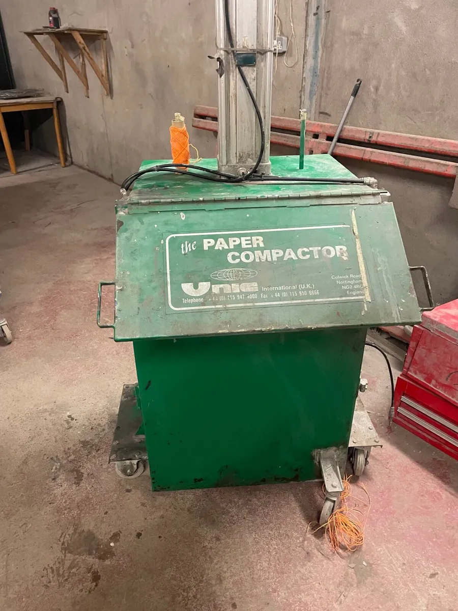 Cardboard, paper, rubbish, compactor and baler - Image 1