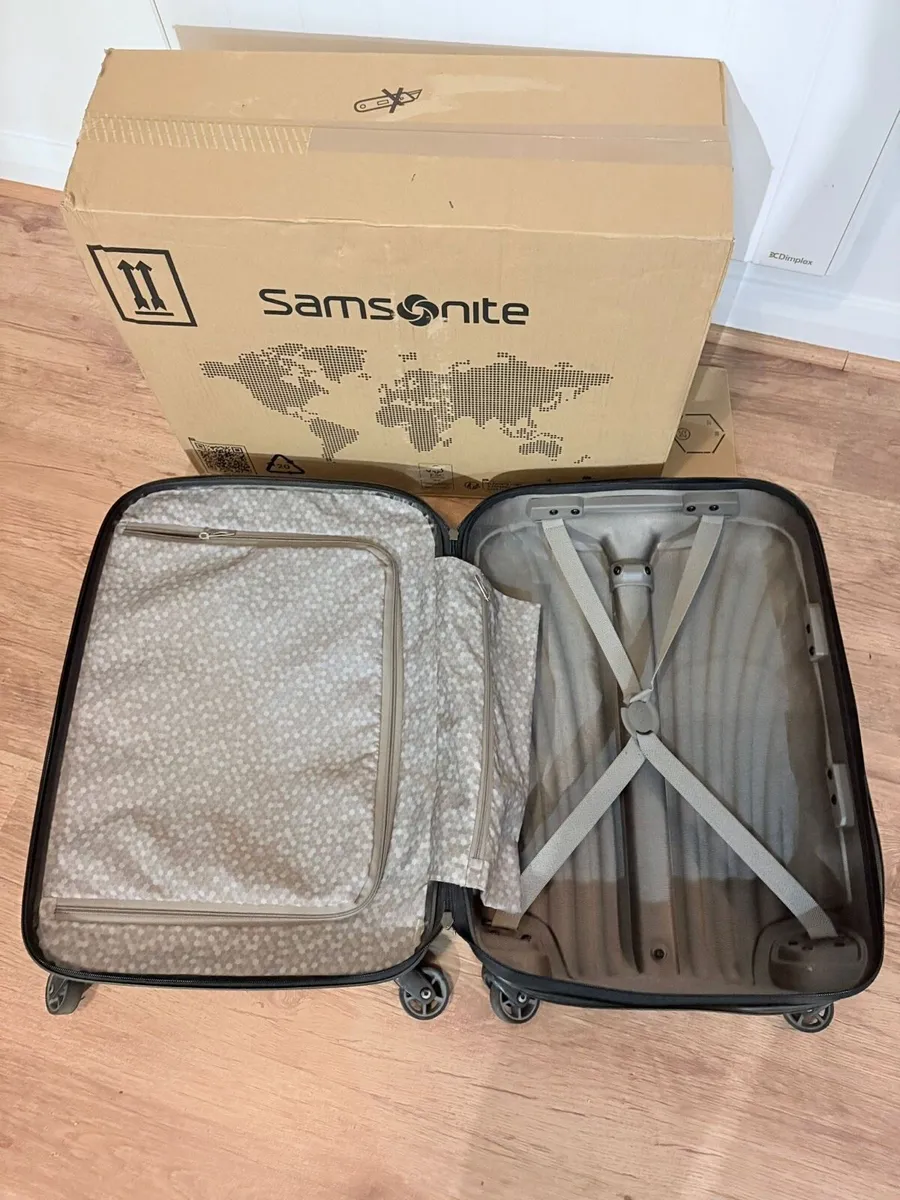 Samsonite cabin suitcase - Image 3