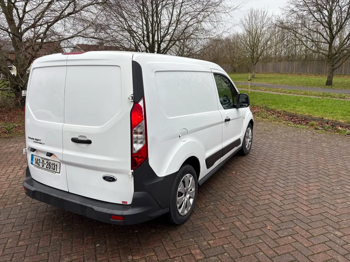 Ford Transit Connect - Image 4