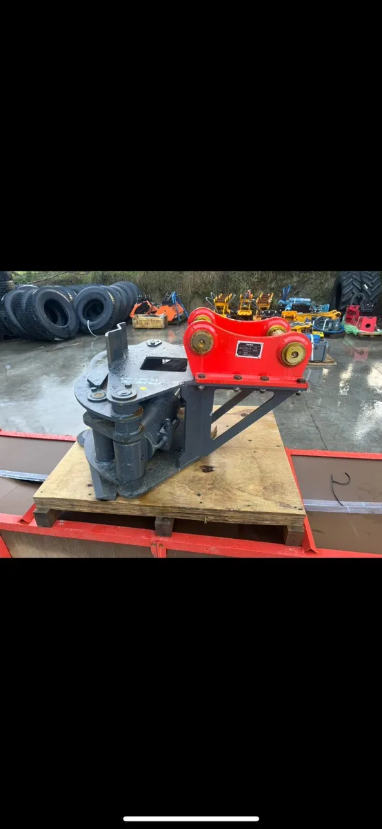 New KBKC Tree Shear €2,950 - Image 3