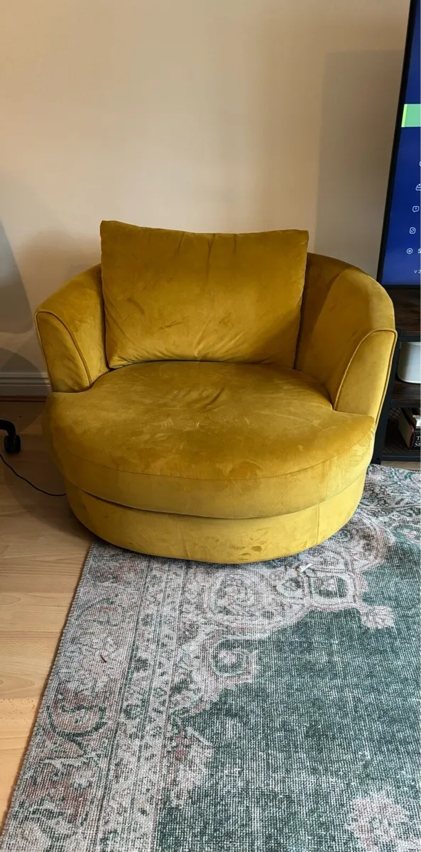 Lounge chair - Image 1