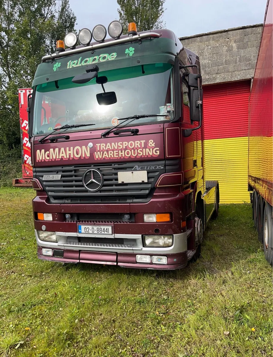 Actros Mercedes 1848 480 HP 4X2 Air Susp 2002 - Image 4