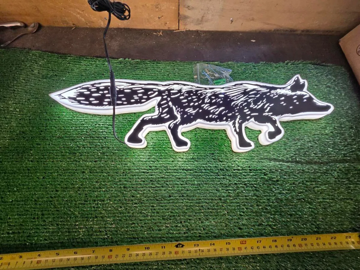 Orchard Thieves wall light sign - Image 1