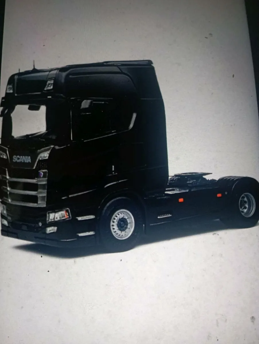 SOLIDO  SCANIA ( S58O (HIGHLINE DIE - CAST  TRUCK. - Image 1