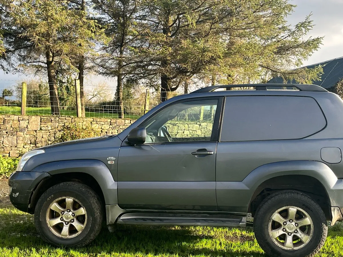 Toyota Landcruiser - Image 4