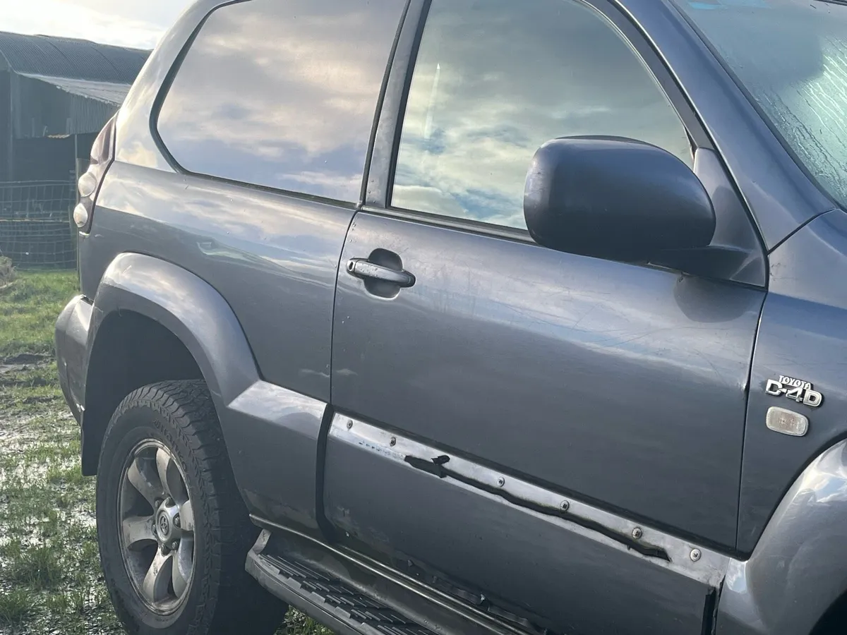 Toyota Landcruiser - Image 2