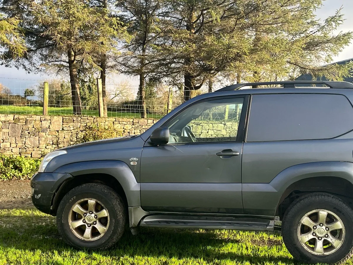 Toyota Landcruiser - Image 3