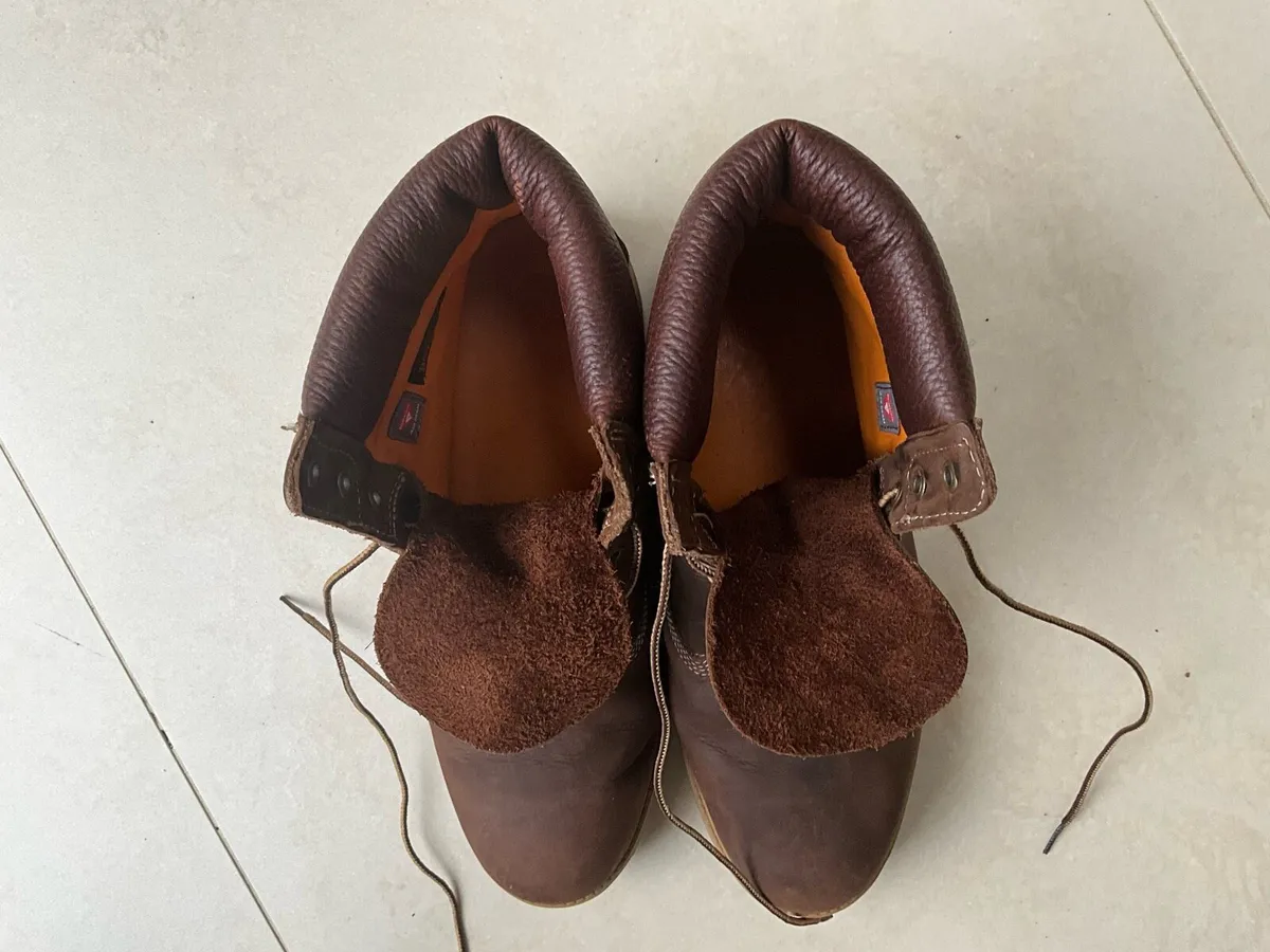 Timberland Boots size 12 - Image 4