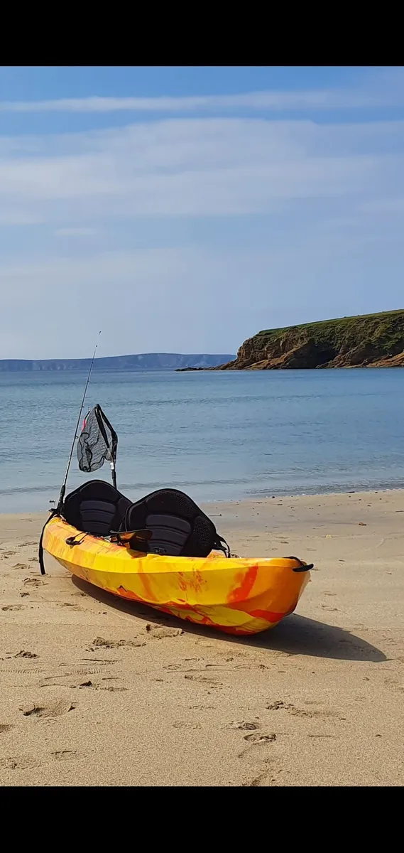 Kayak and drysuit - Image 3