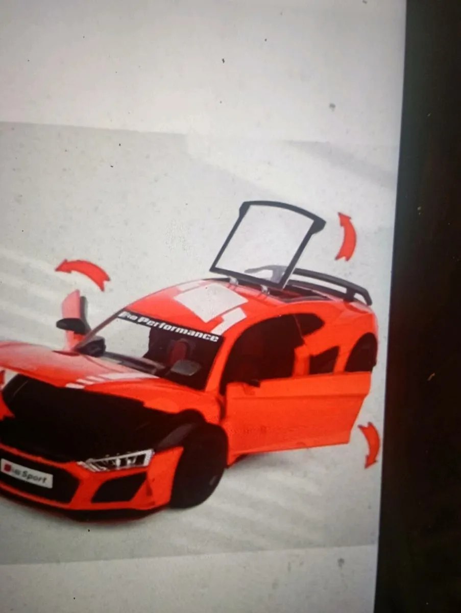 AUDDI R8 LMS DIE-CAST PULL BACK AND GO  CAR - Image 2