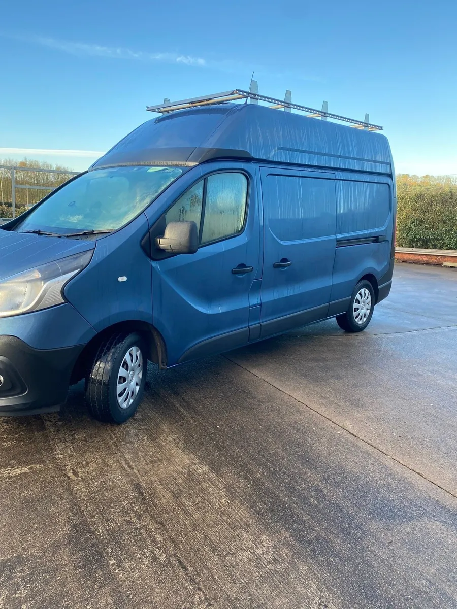 2021 Renault Traffic Van High-Top Business+ - Image 3