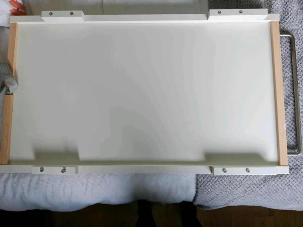 Mamma and Papa's Cot Top Changer Savannah - Image 2