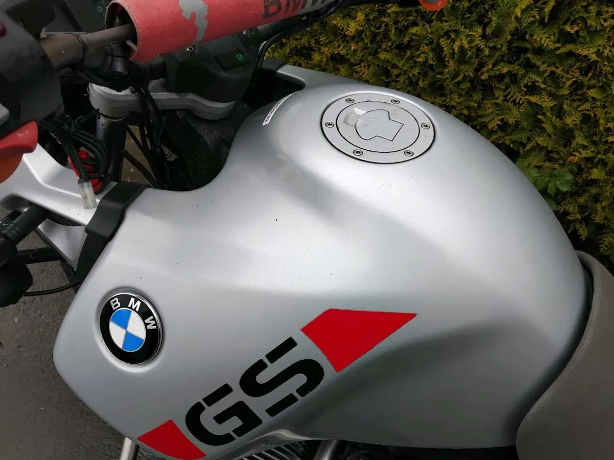 Bmw motorbike - Image 3