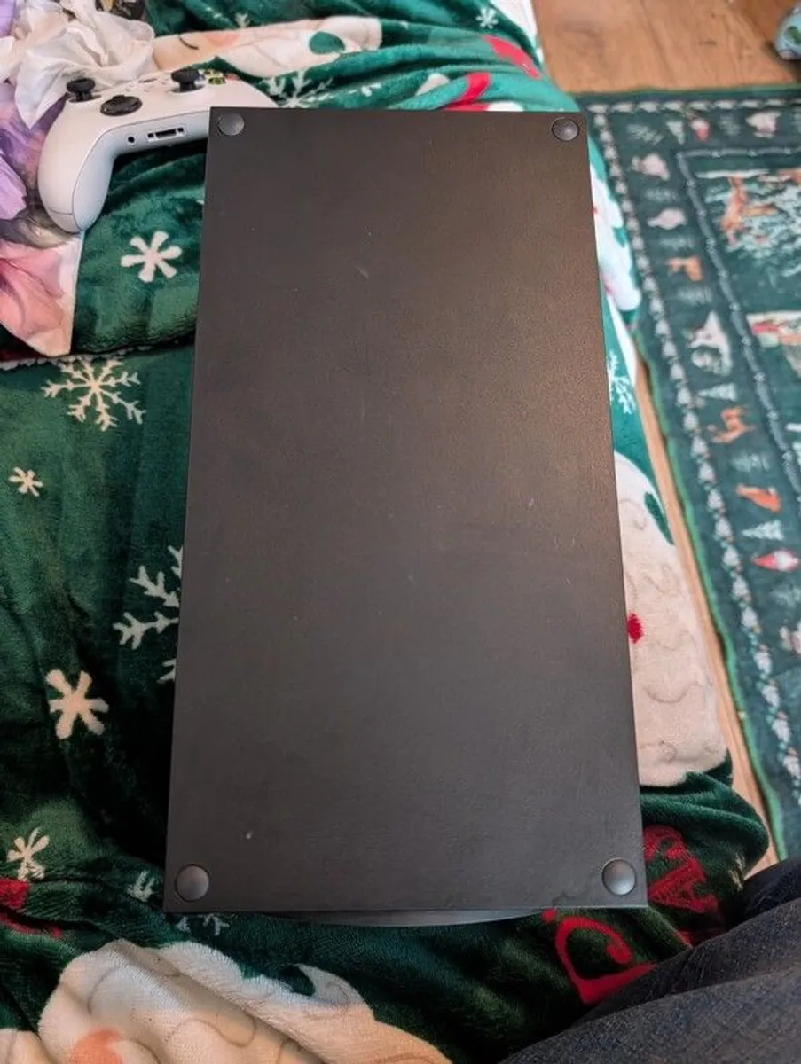 Xbox Series X 1TB + Wireless Controller - Image 4
