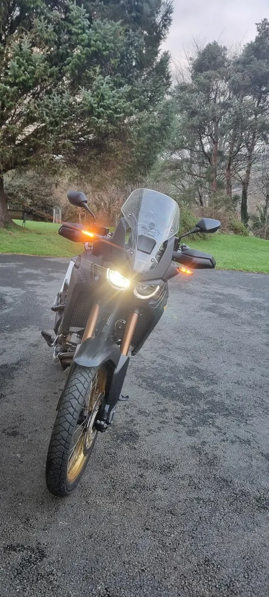2019 Honda Africa Twin - Image 2