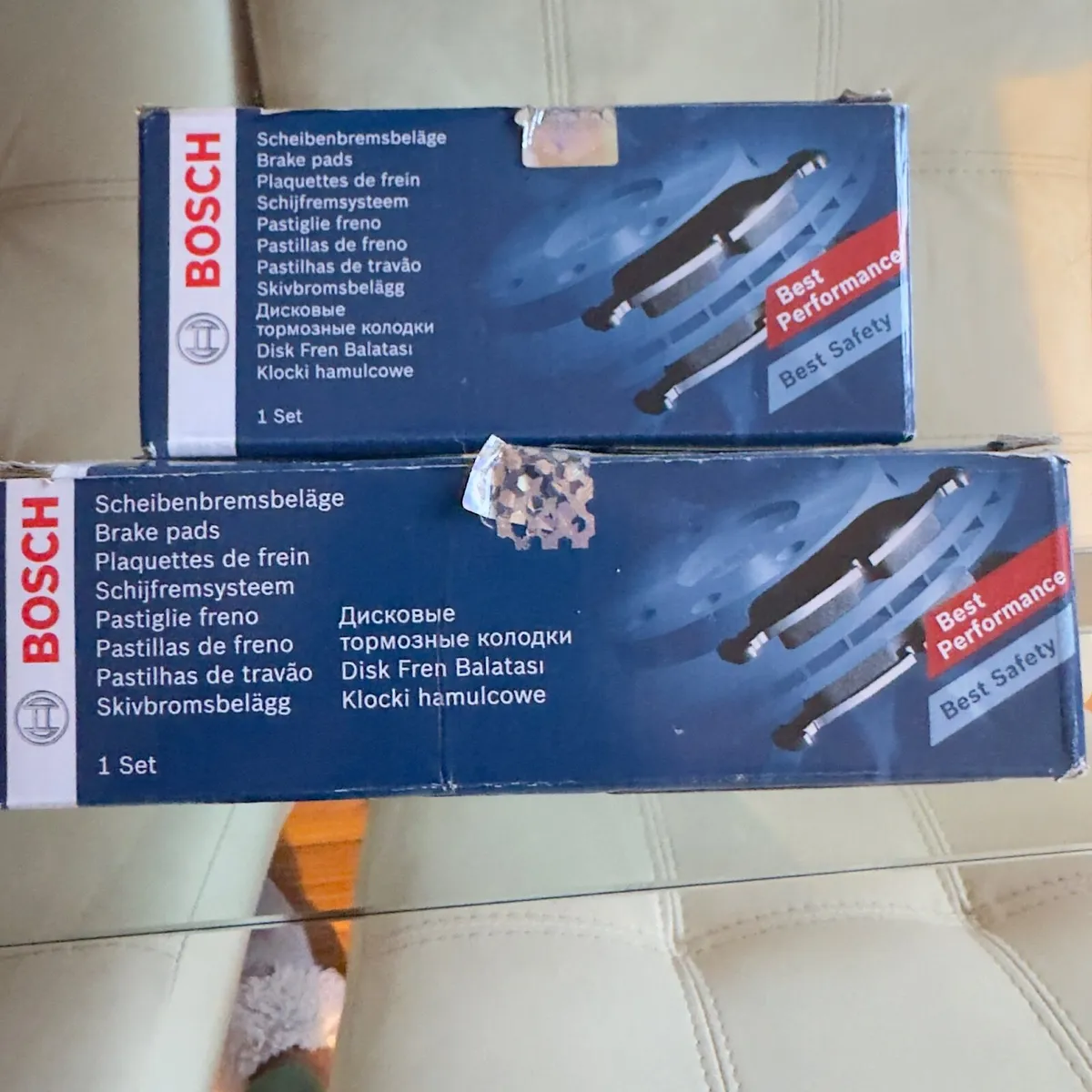 Brake Discs & Brake Pads Set - Image 2