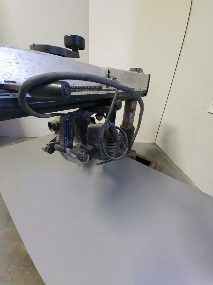 Radial arm saw - Image 1