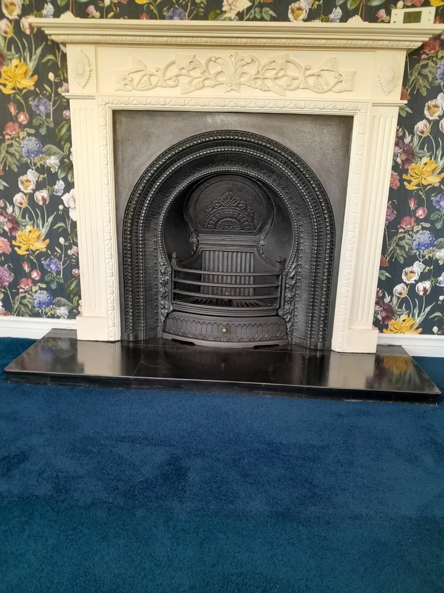 Fire place and surround - Image 4
