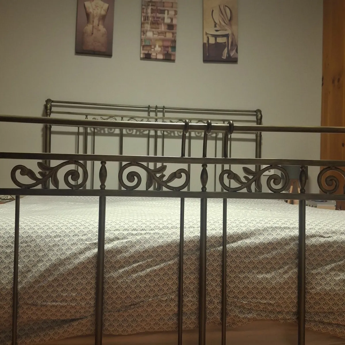 Bed Frame Antique Chrome King Size - Image 1