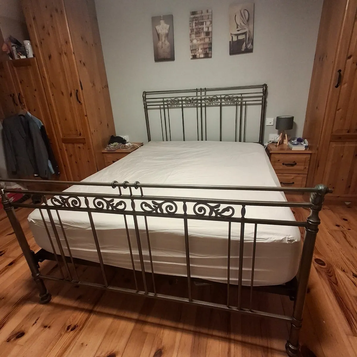 Bed Frame Antique Chrome King Size - Image 4