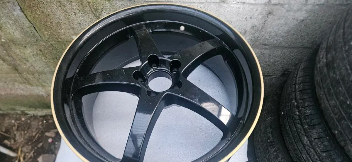 Alloy wheels - Image 1