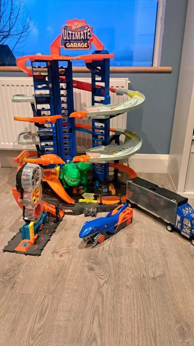 hot wheels garage - Image 1