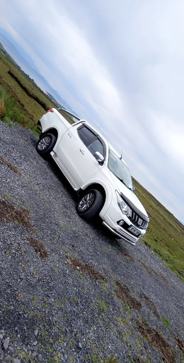 Mitsubishi l200 - Image 1