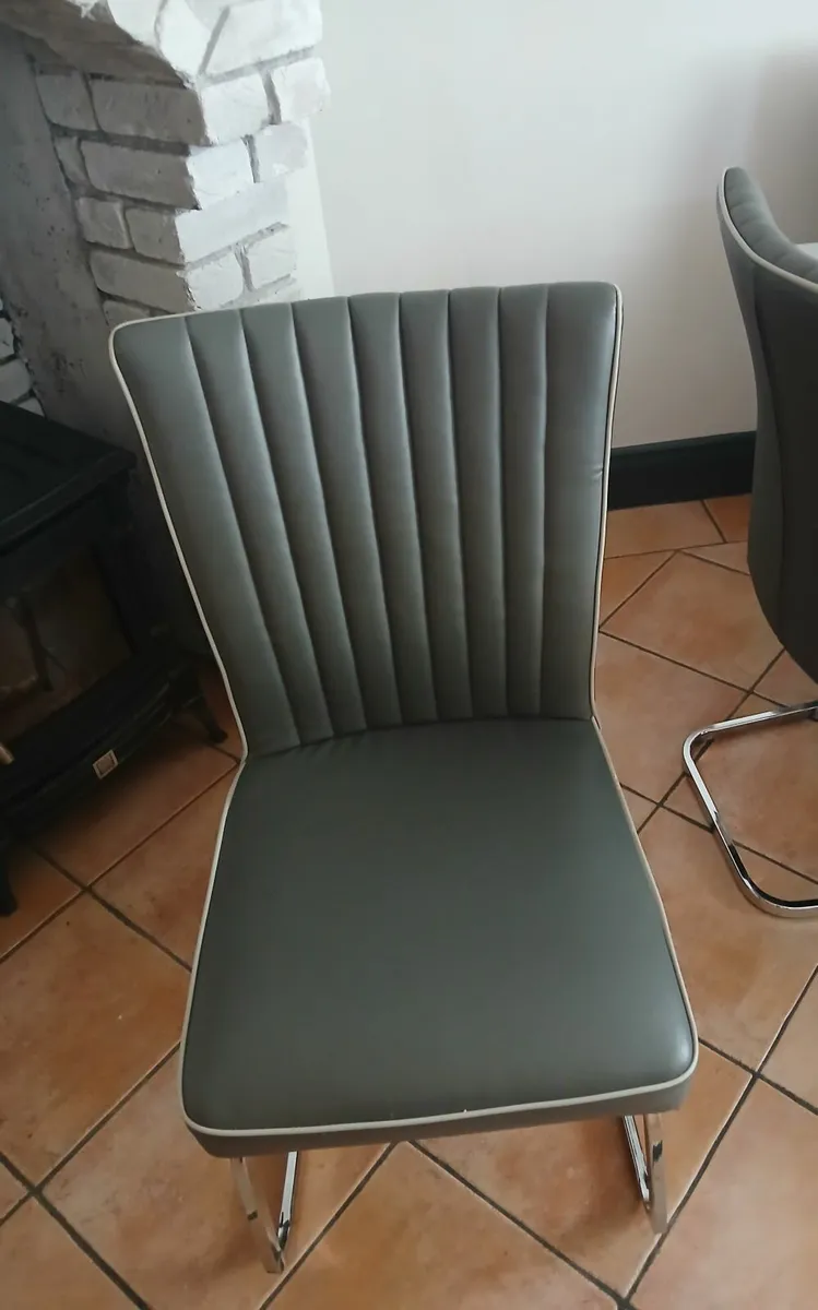 Dining Room Chairs - Image 3