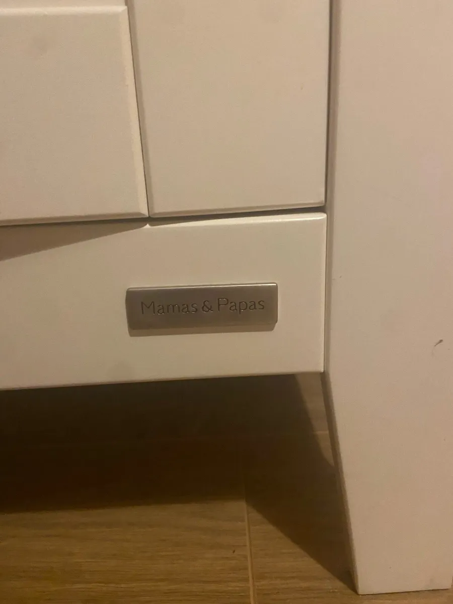 Wardrobe & baby changing unit (Mamas and Papas) - Image 4