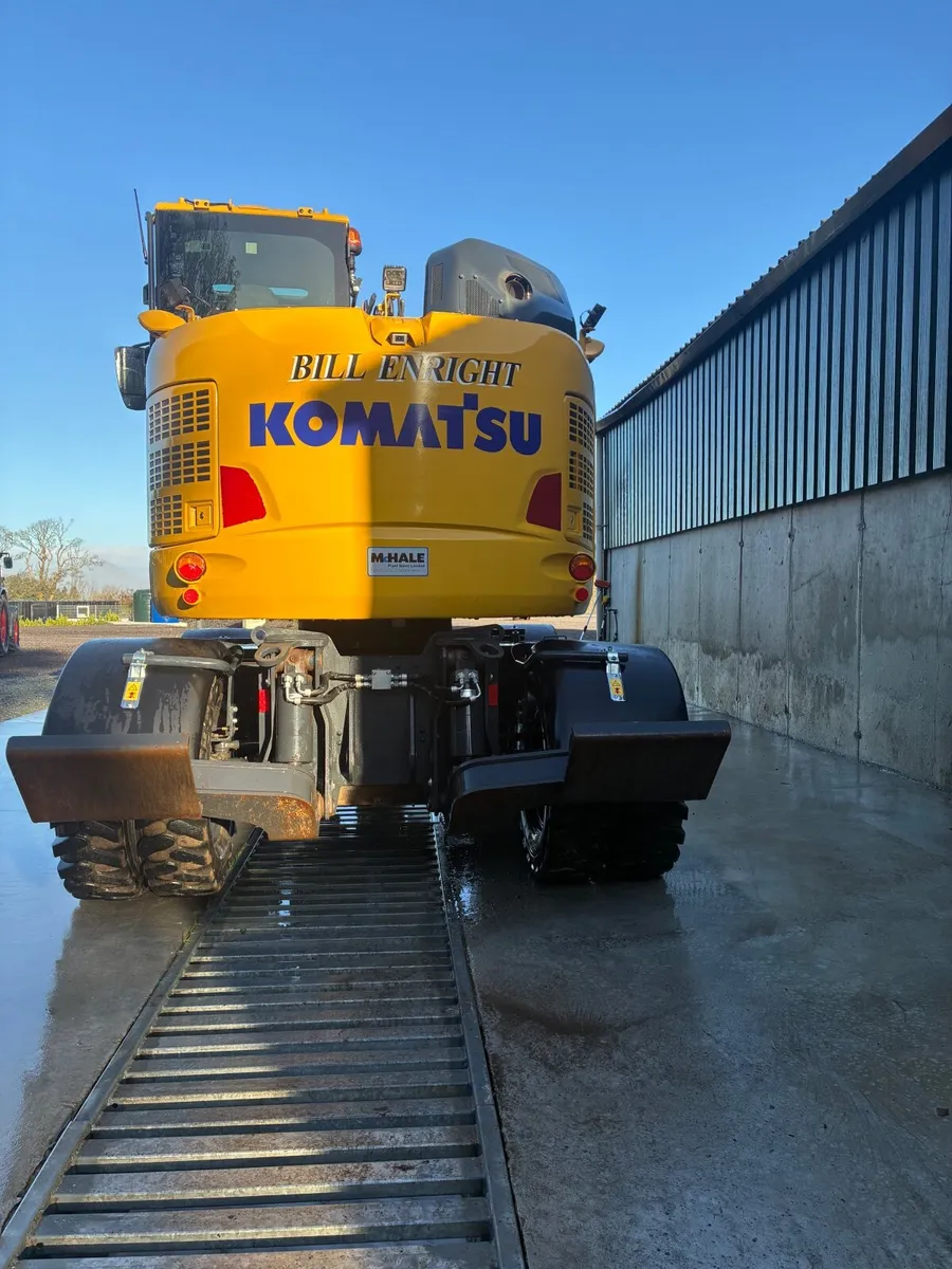 Komatsu PW138 & Engcon tilt-rotator - Image 1