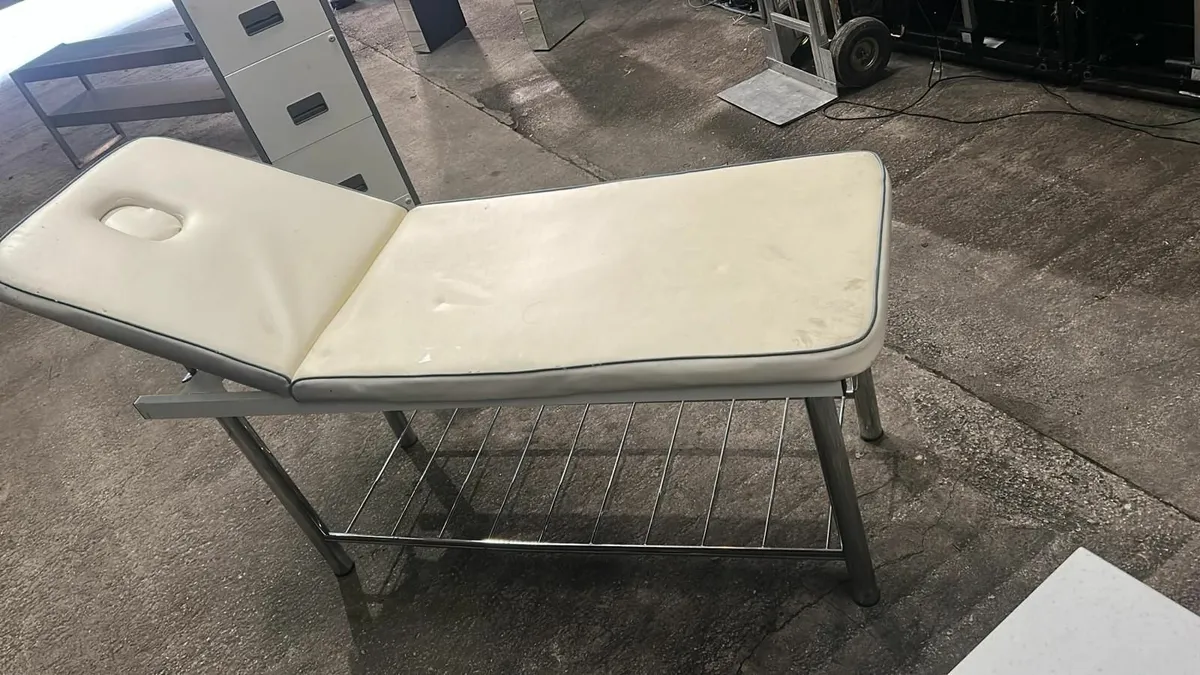 Beauty Tables, stools, trolleys €50 - Image 4