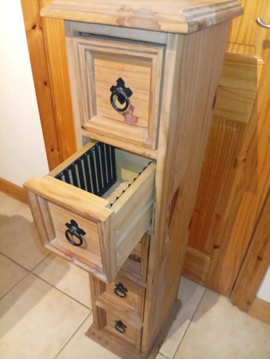 Freestanding Pine Unit - Image 3