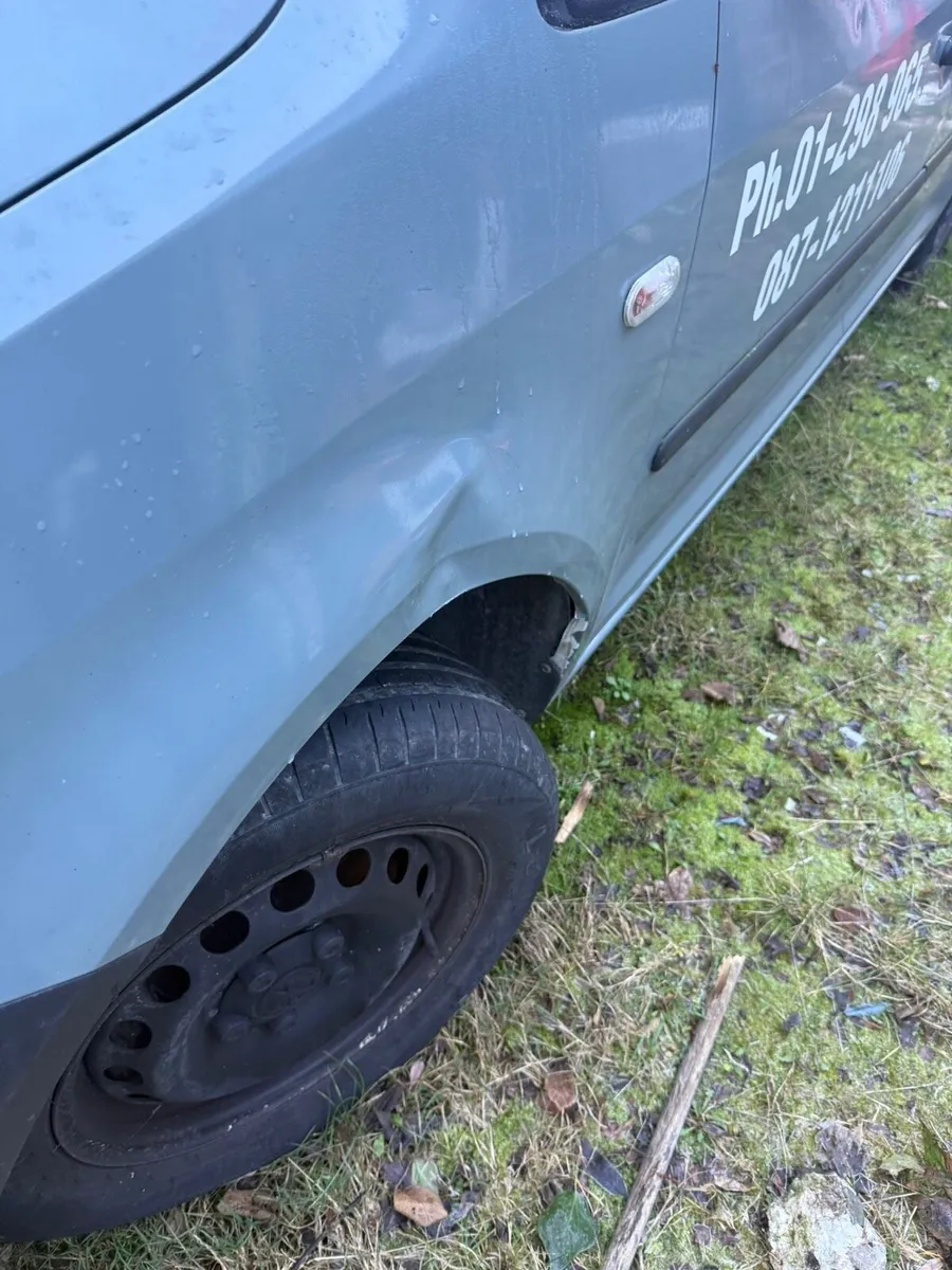 Volkswagen Caddy - Image 4