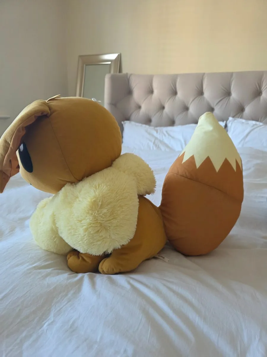 Large 20" pokemon plush-Eevee & Snorlax official - Image 2