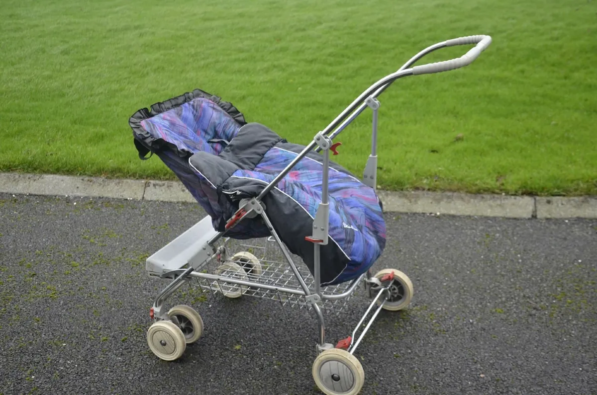 Vintage Silver Cross Buggy / Pram - Image 2