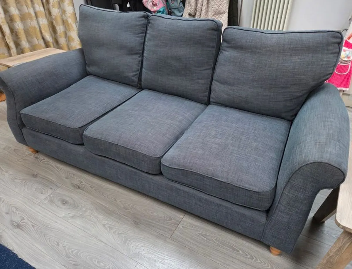 3 Seater Navy Couch - Image 1