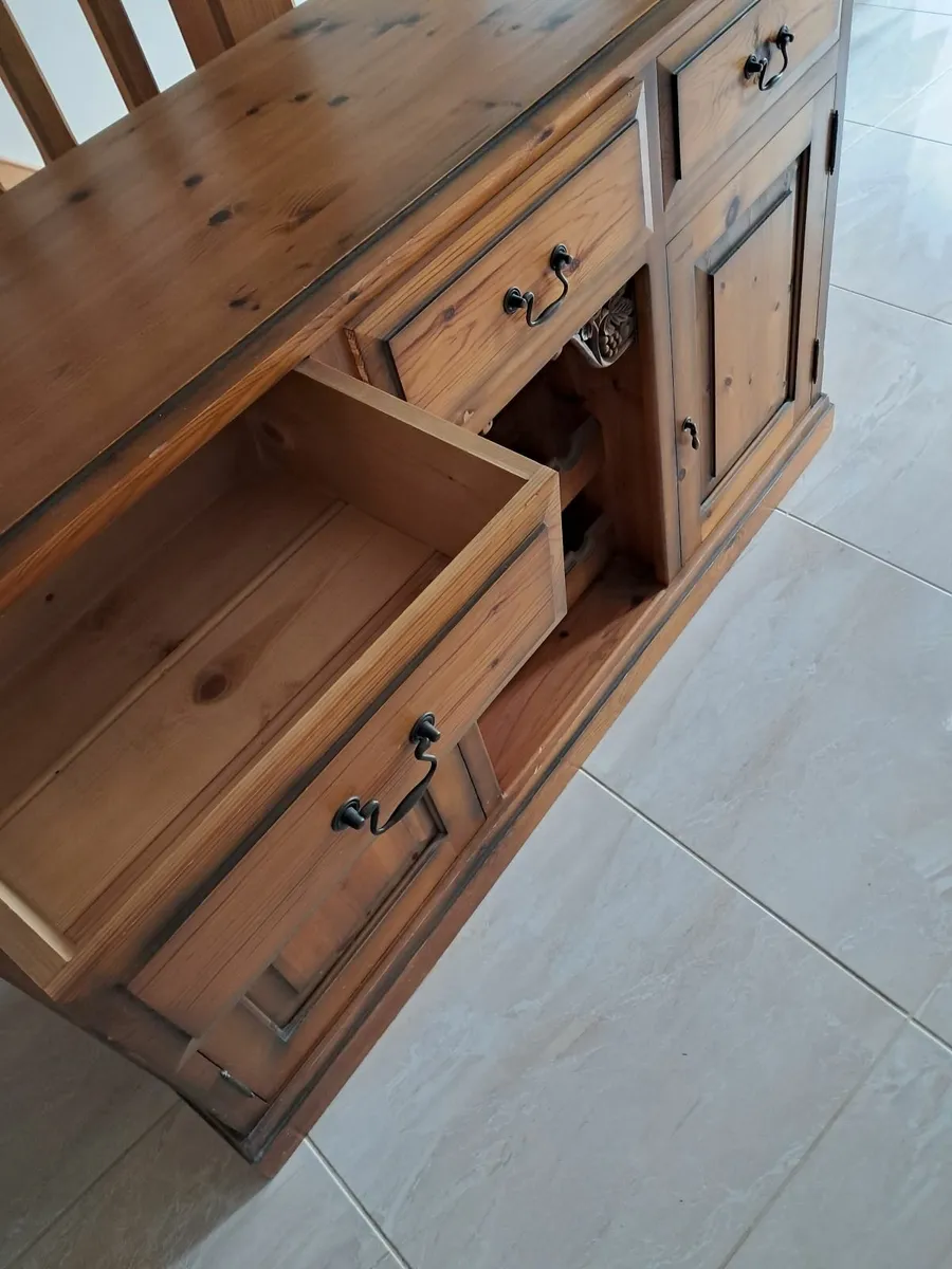 Pine kitchen unit - Image 2