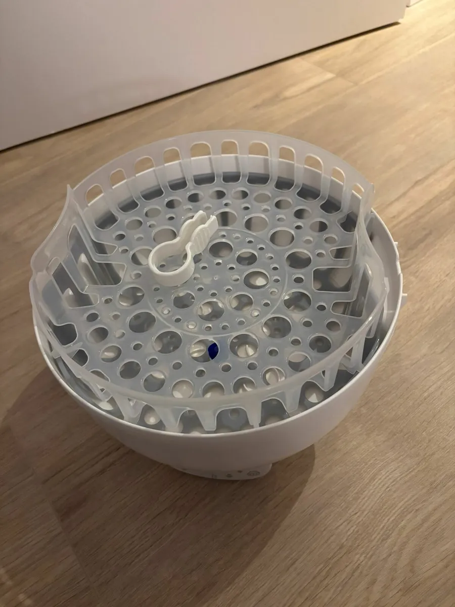 MAM Electric Steam Steriliser - Grey - Image 2
