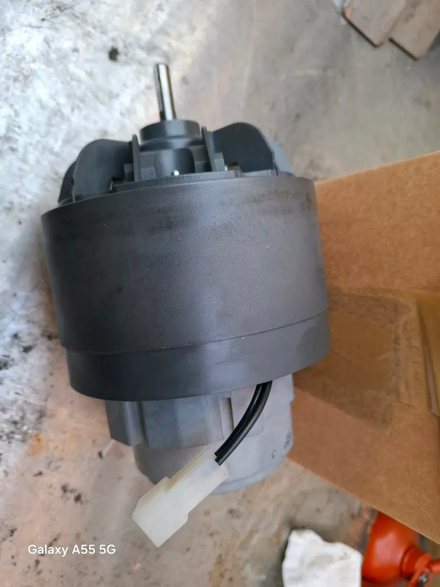 Robot coupe MP450 - Image 1