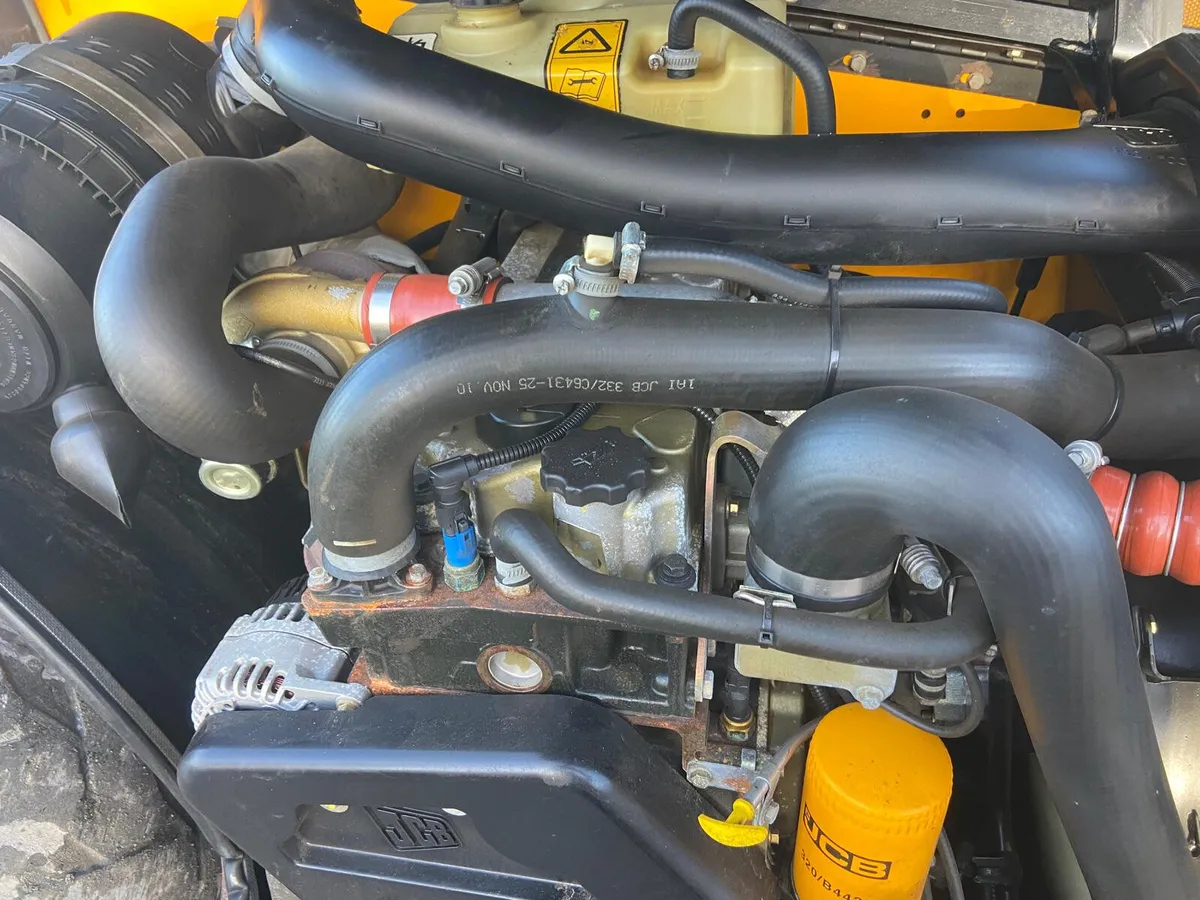 JCB 527/58 Agri Teleporter - Image 2