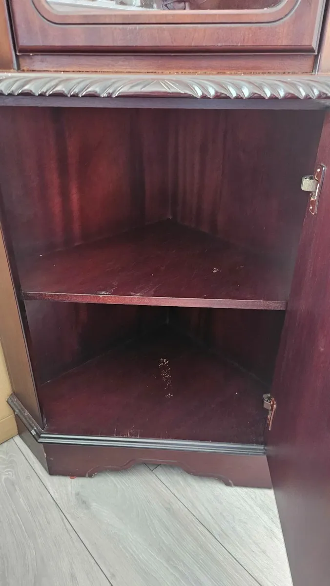 Corner cabinet(Mahogany) - Image 2