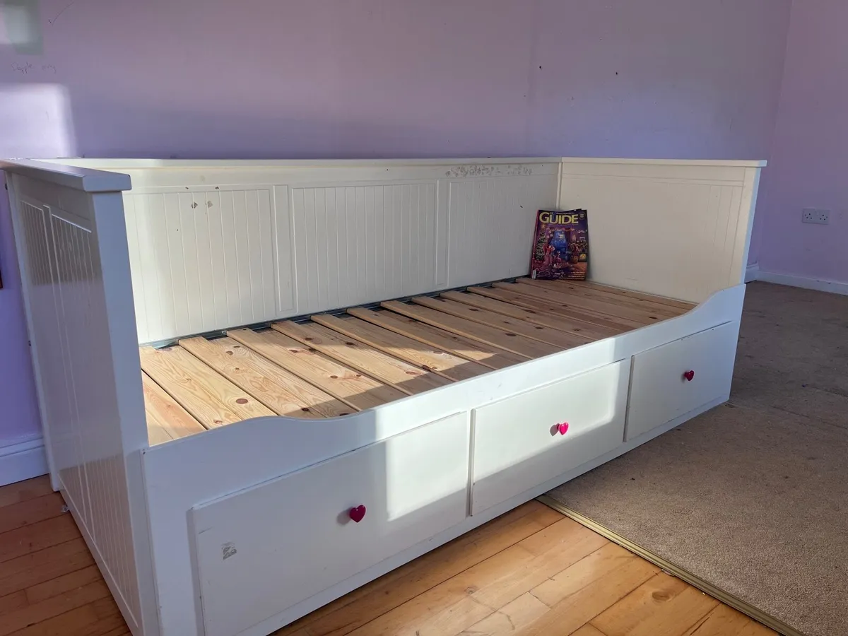 Child’s Pullout Double bed - Image 1