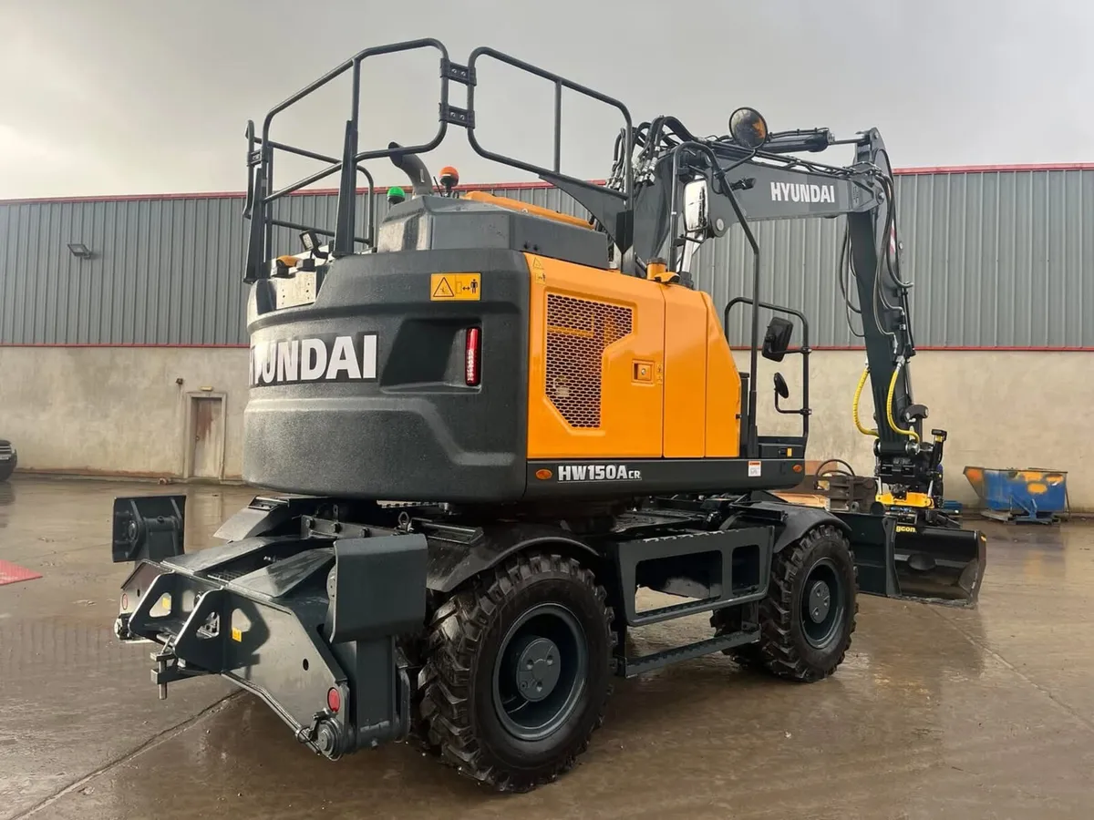 2026 Hyundai HW150ACR - Image 4