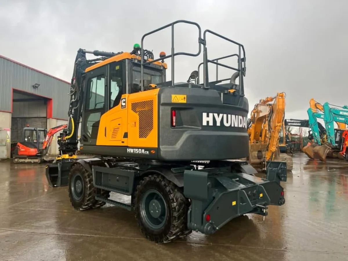 2026 Hyundai HW150ACR - Image 3