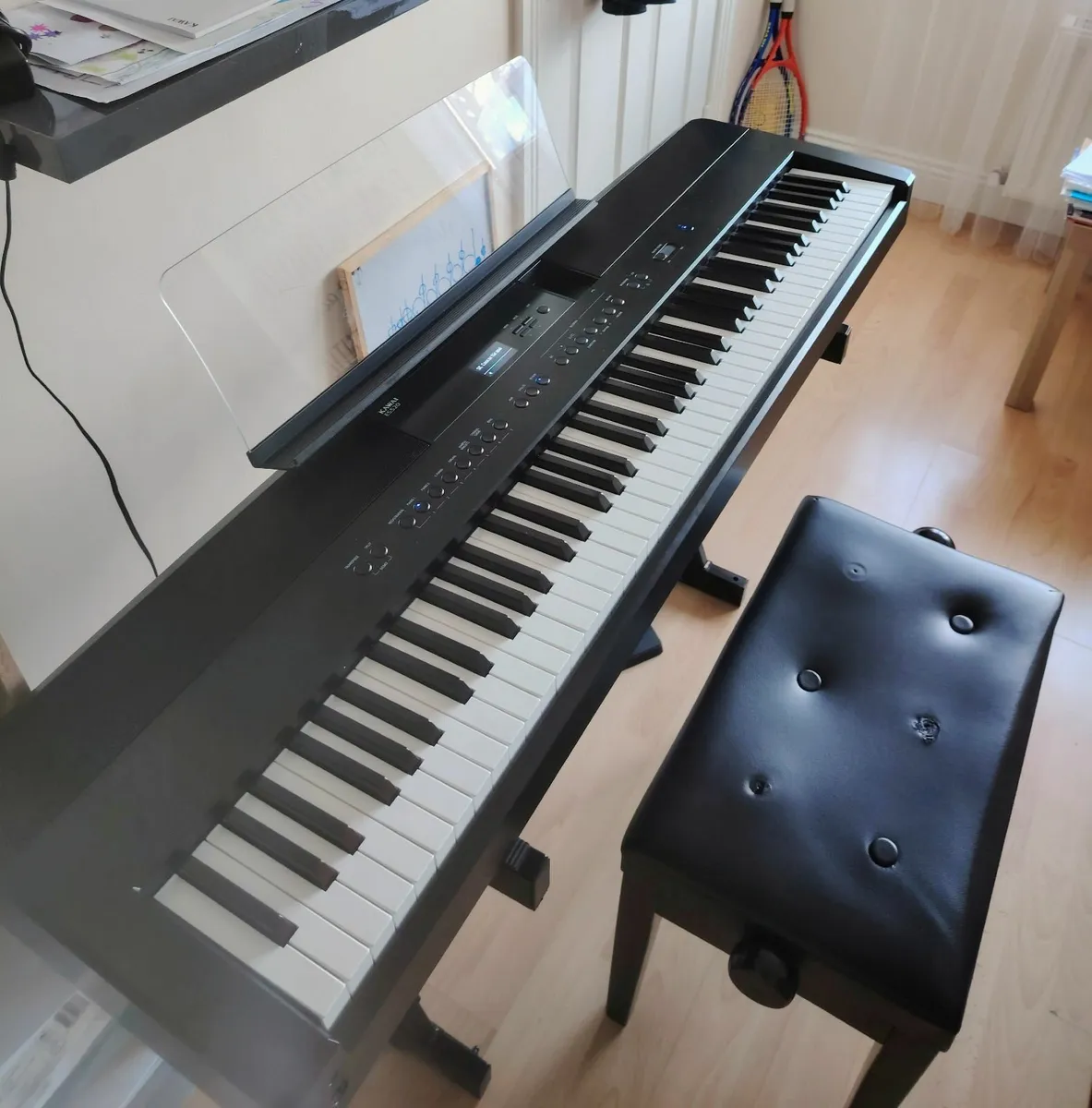 Stunning Kawai ES 520 Digital Piano with bench - Image 3